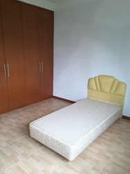 Blk 217A Jurong East Street 21 (Jurong East), HDB 3 Rooms #180059572